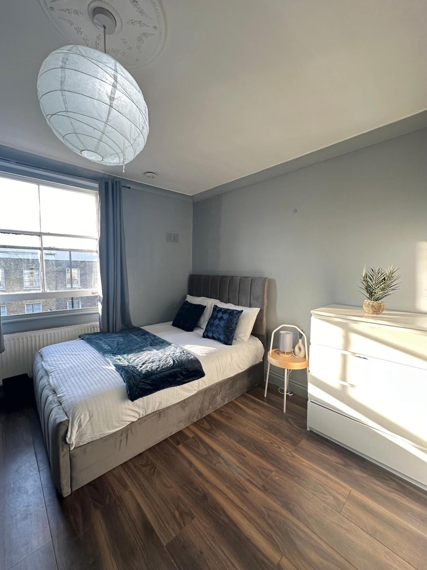 Luxury Room In A 4 Bedroom Flat! 4 Minutes Walk To Kingscross, St Pancras ลอนดอน ภายนอก รูปภาพ